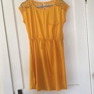 Pretty Yellow/mustard dress