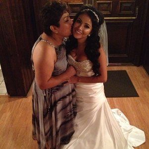 Meet your Posher, Ana