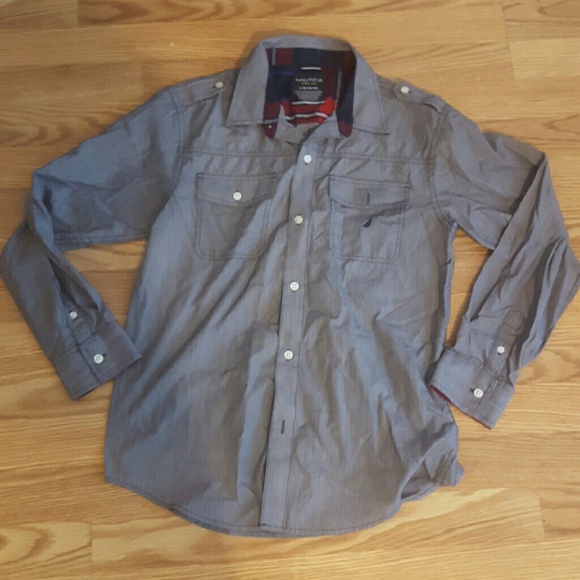 *Like new* Nautica long sleeve button down