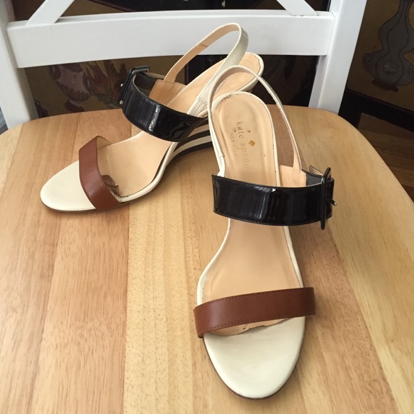 Kate Spade Isola Wedge SZ 8