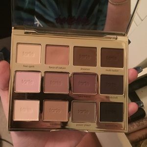 amazonian clay tarte palette