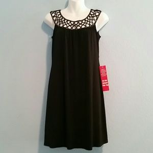 Black dress 4P petite