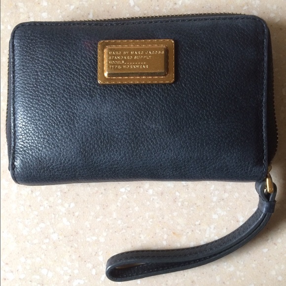 MARC By Marc Jacobs black wristlet