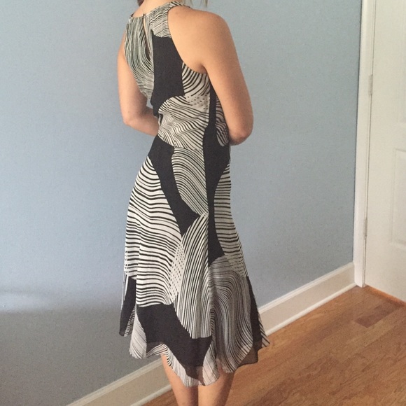 chiffon black/white dress - Picture 3 of 3
