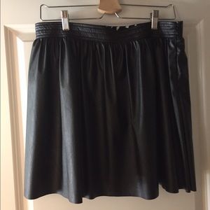 Alice and Trixie black faux leather skirt