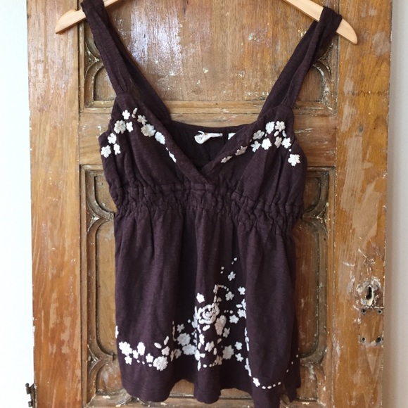 Brown and cream tank