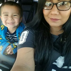 Meet your Posher, Cinthia