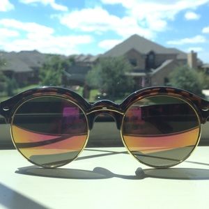round sunglasses