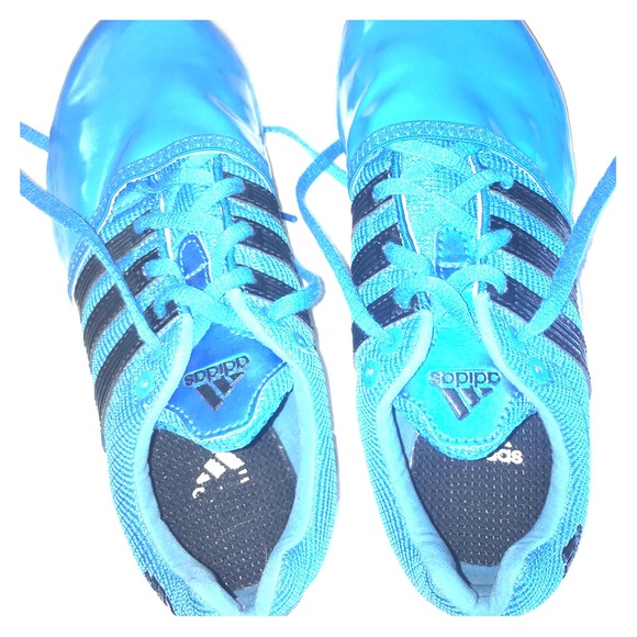 ⚡️Lightning blue track spikes⚡️