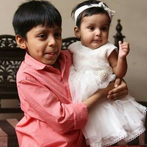 Meet your Posher, Sahar