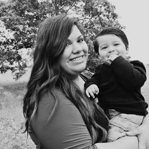 Meet your Posher, Adriana