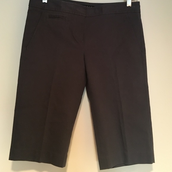 Theory black bermuda shorts size 4