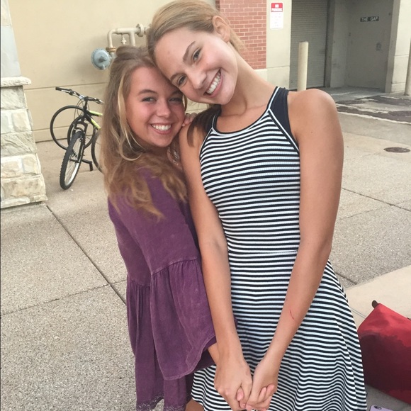 Meet your Posher, Julia