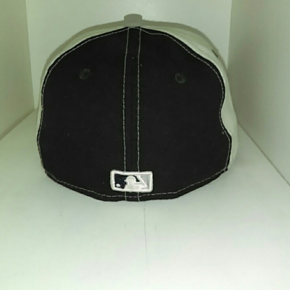 Hat - Picture 3 of 3