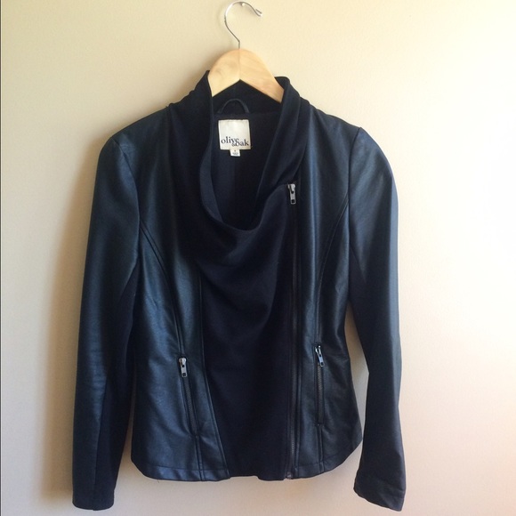 Knit and faux leather jacket.