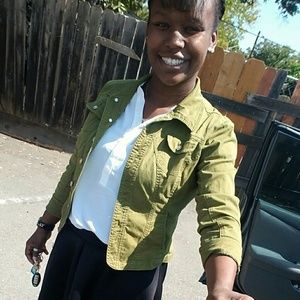 Meet your Posher, Talisha