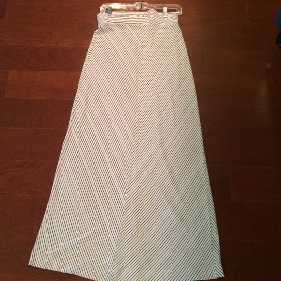 LOFT Lou & Grey Maxi