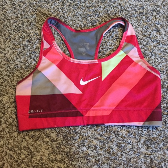 Sports bra