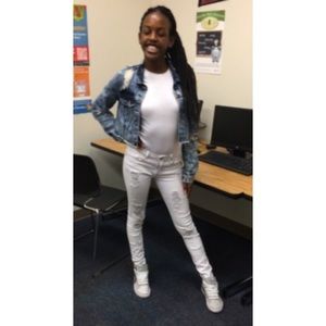 Meet your Posher, Taylor