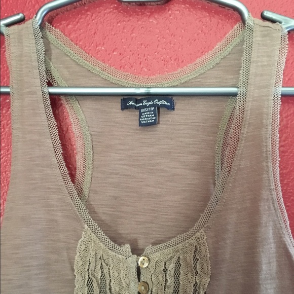 AE Flared Ruffle Cami - Picture 4 of 4