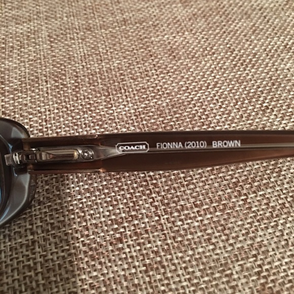 Coach Fionna Designer Frame - Picture 4 of 8