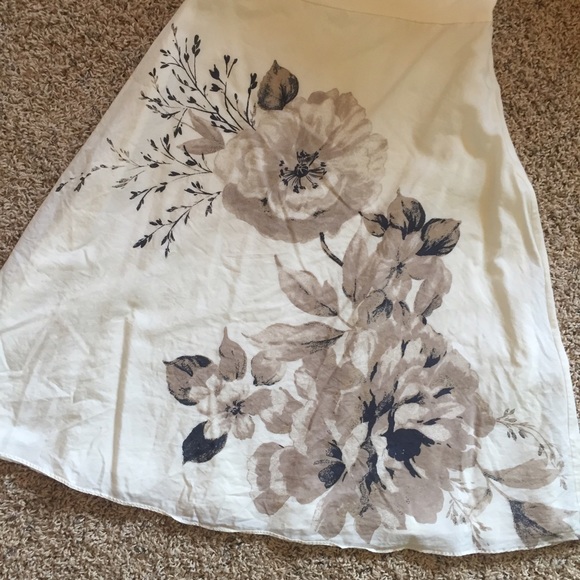 WHBM Ivory Strapless Dress with Flowers - Picture 2 of 4