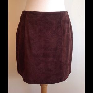 Old Navy brown suede miniskirt - size 2