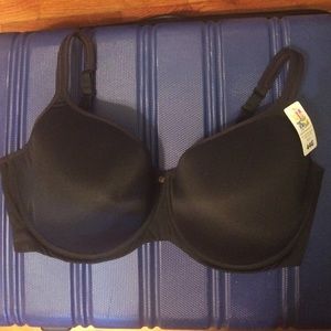 🎉Sale🎉Essential Bodywear bras style #6111