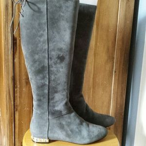 Gorgeous genuine suede Paris Hilton boots