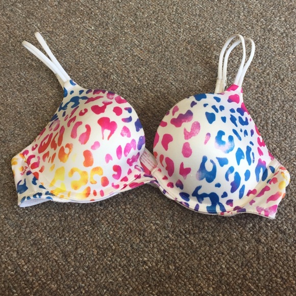 VS PINK bra