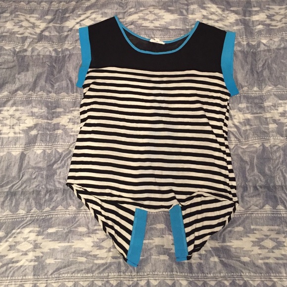 Open back top - Picture 4 of 4