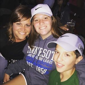 Meet your Posher, Becca