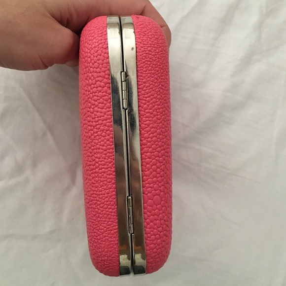 Pink Textured Clutch - Picture 3 of 4
