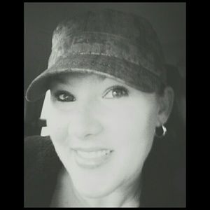 Meet your Posher, Tonya