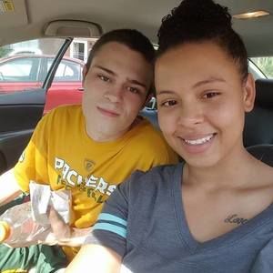 Meet your Posher, Hope