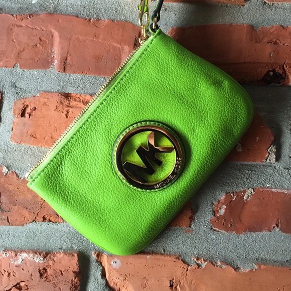 NWOT - Michael Kors Lime Green Wristlet