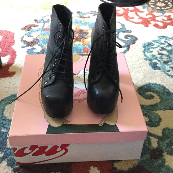 Jeffrey Campbell lira