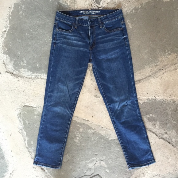 American Eagle hi rise jegging crop sz 6