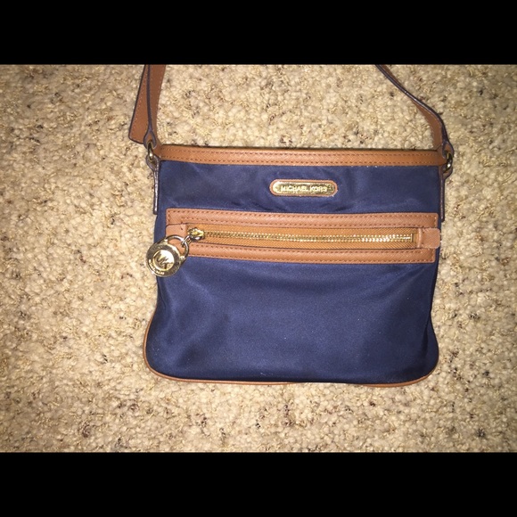 Michael Kors Kempton Crossbody Bag