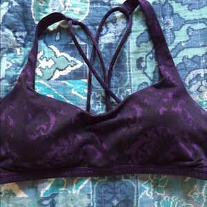 Lululemon Athletica sports bra
