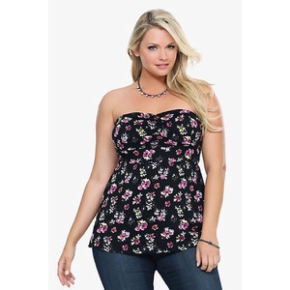 Torrid strapless floral top size 2