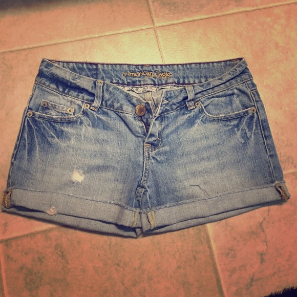 American eagle jean shorts!