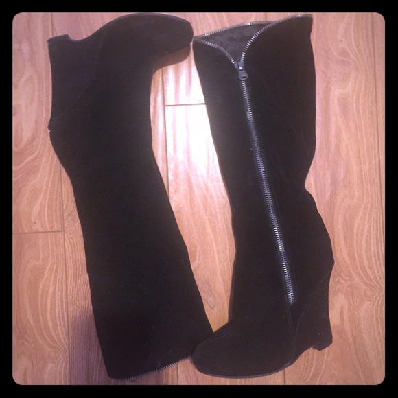 Black Wedge boots
