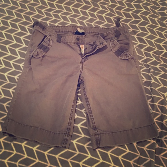Ladies gray cargo shorts