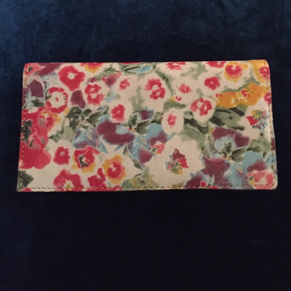 Patricia Nash Italian Leather Wallet NWOT