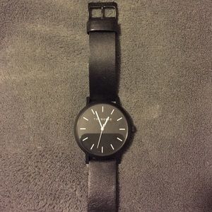 The Horse all black watch