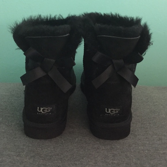 Mini Bailey Bow Black Uggs