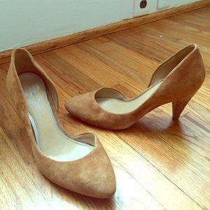 Jessica Simpson camel suede heels 8.5M