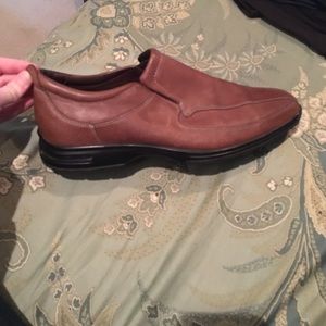 Men's Cole Haan and Nike air dress shoes