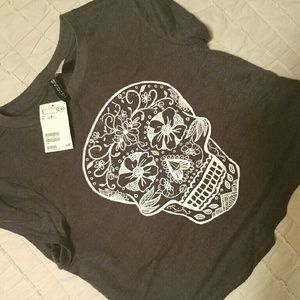 Skull crop top